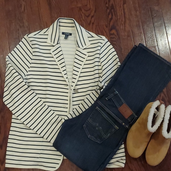 Chaps cream/navy sweater jacket, size L. - Picture 8 of 8